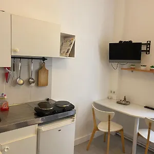 https://studio-center-ville-avec-ascenseur-3-mins-therme.hotels-rhonealpes.com